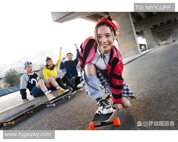 南京滑板队技术解析与发展探讨聚焦滑板运动的未来与创新